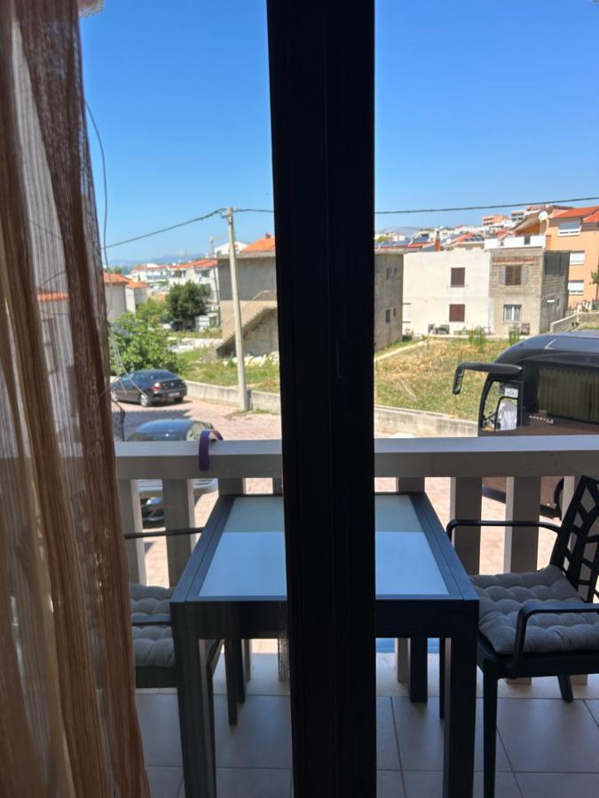 Apartmani Baki Podstrana Esterno foto