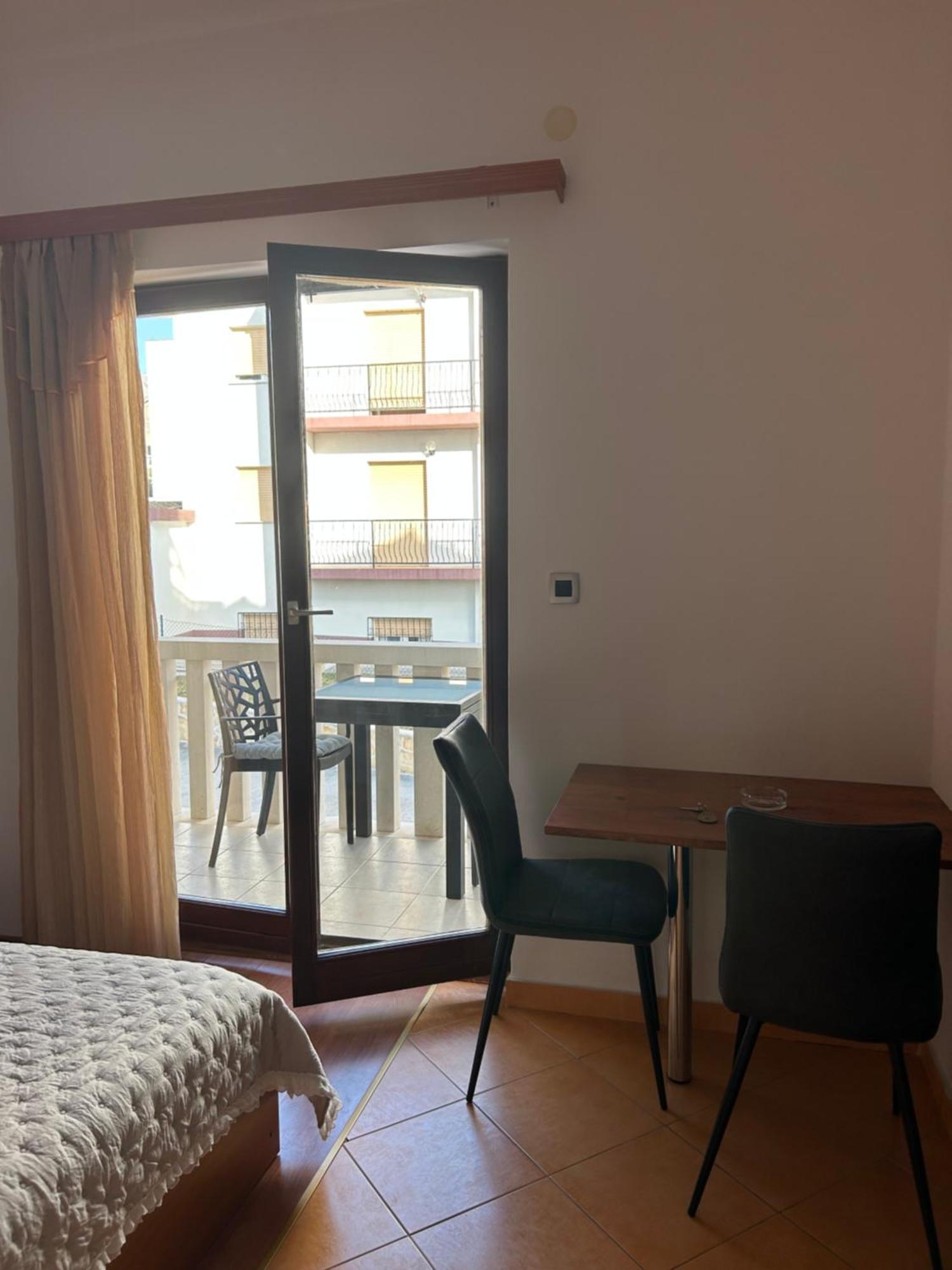 Apartmani Baki Podstrana Esterno foto