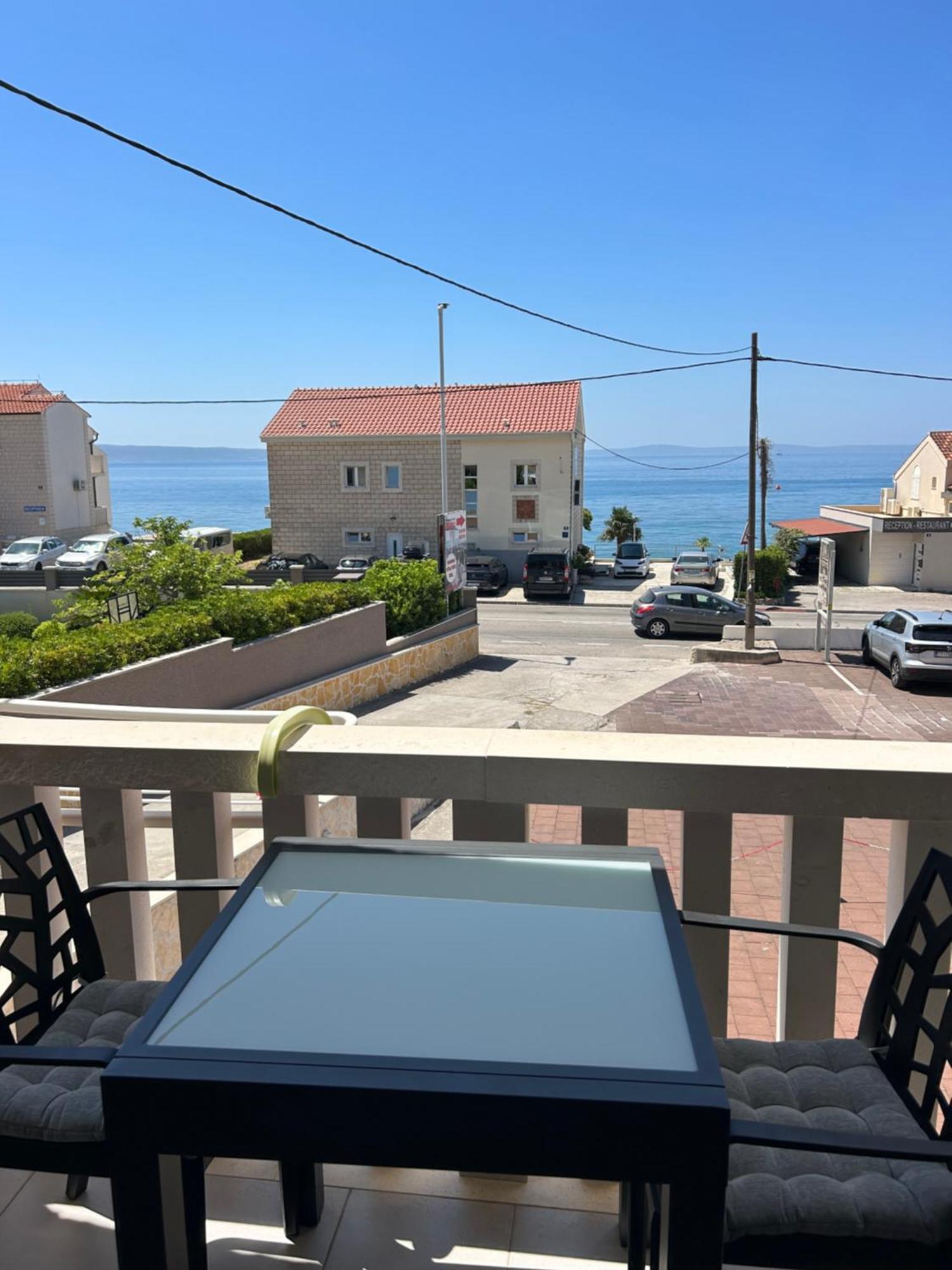 Apartmani Baki Podstrana Esterno foto