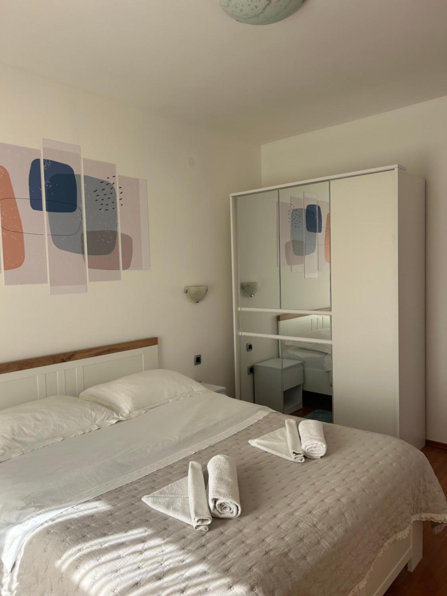 Apartmani Baki Podstrana Esterno foto
